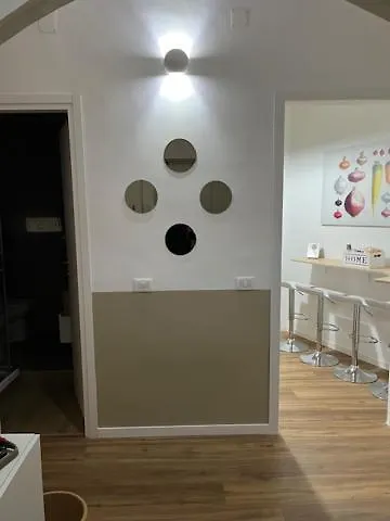 Vicstreet Metastasio Apartment Naples 0*,